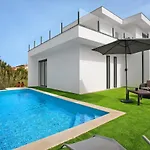 Atlantic View Villa *